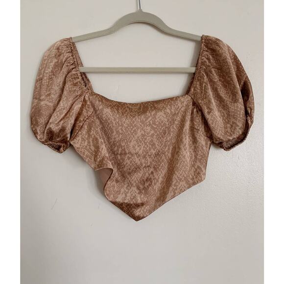 Gold Forever 21 Animal Print Puff Sleeve Bandana Top S - Picture 1 of 4